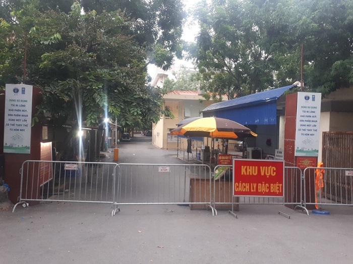 Phong tỏa tạm thời ‘Bệnh viện Đa khoa Chương Mỹ’ vì 1 ca mắc Covid-19, bước đầu xác định có 15 trường hợp F1-dulichgiaitri.vn Phong tỏa tạm thời ‘Bệnh viện Đa khoa Chương Mỹ’ vì 1 ca mắc Covid-19, bước đầu xác định có 15 trường hợp F1-dulichgiaitri.vn
