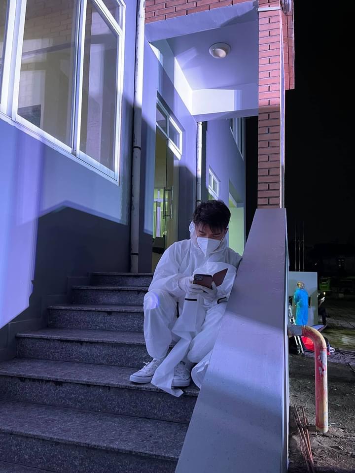 Đàm Vĩnh Hưng ‘biểu diễn’ tại bệnh viện dã chiến, khu cách ly-dulichgiaitri.vn Đàm Vĩnh Hưng ‘biểu diễn’ tại bệnh viện dã chiến, khu cách ly-dulichgiaitri.vn