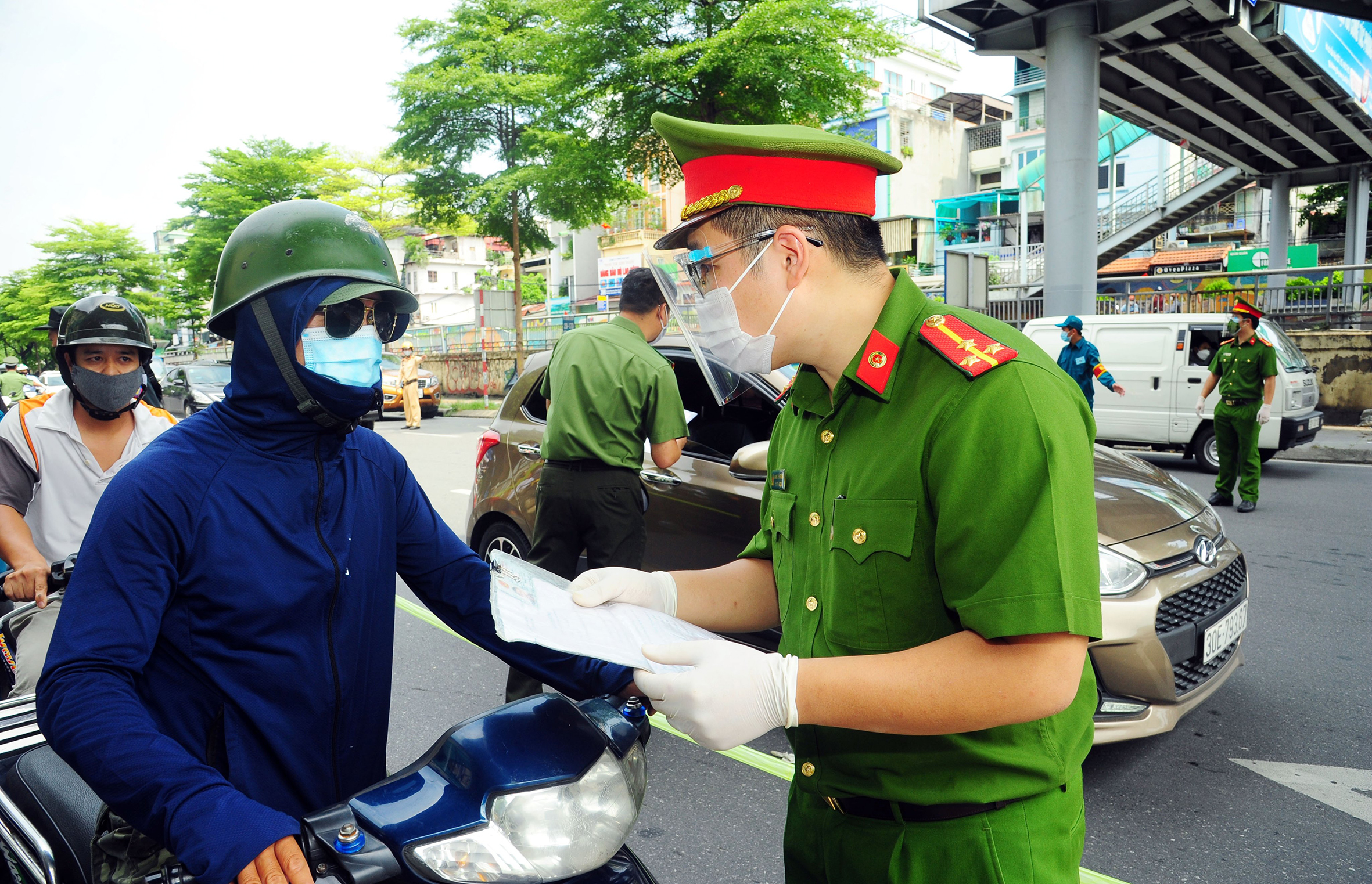 Hà Nội phân 3 vùng để phòng, chống dịch: Người dân đồng thuận, tin vào giải pháp mới của Thành phố-dulichgiaitri.vn Hà Nội phân 3 vùng để phòng, chống dịch: Người dân đồng thuận, tin vào giải pháp mới của Thành phố-dulichgiaitri.vn