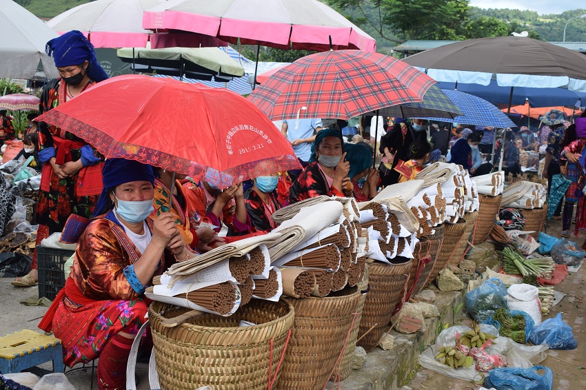 Nét đẹp chợ phiên thị trấn Tủa Chùa, Điện Biên-dulichgiaitri.vn