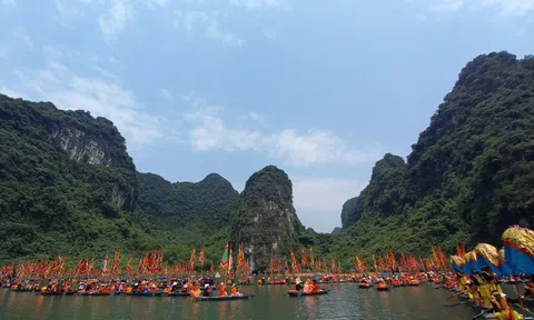 Ninh Bình đón hơn 470.000 lượt khách dịp nghỉ lễ