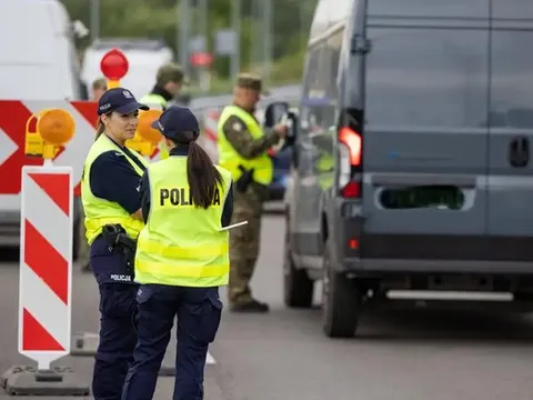 Nguyên nhân Ba Lan gia hạn kiểm soát biên giới với Đức và Litva