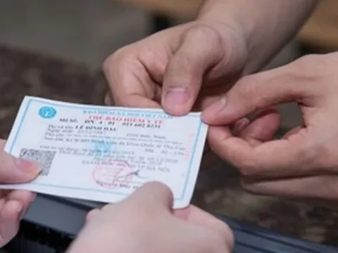 Bản tin 29/10: Tặng thẻ bảo hiểm y tế cho người khó khăn dịp Tết Nguyên đán