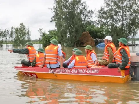 Hà Nội hỗ trợ Huế, Đà Nẵng, Quảng Ngãi 30 tỷ đồng khắc phục hậu quả mưa lũ