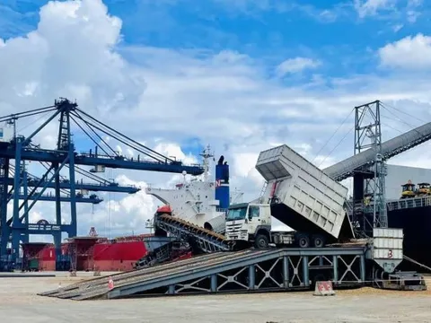 Doanh thu Cảng Quảng Ninh "lên đỉnh - xuống đáy" khi về với T&T