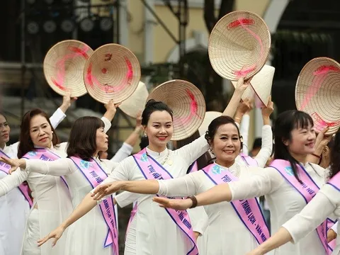 Sức bật mới cho công nghiệp văn hóa Thủ đô