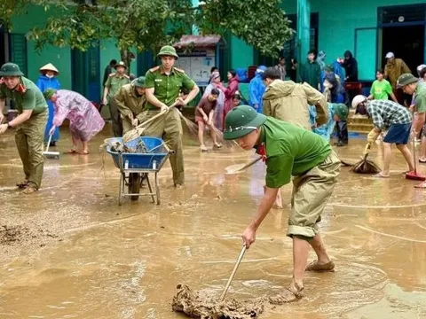 Đà Nẵng chi 200 tỷ đồng hỗ trợ người dân bị thiệt hại do mưa lũ lịch sử